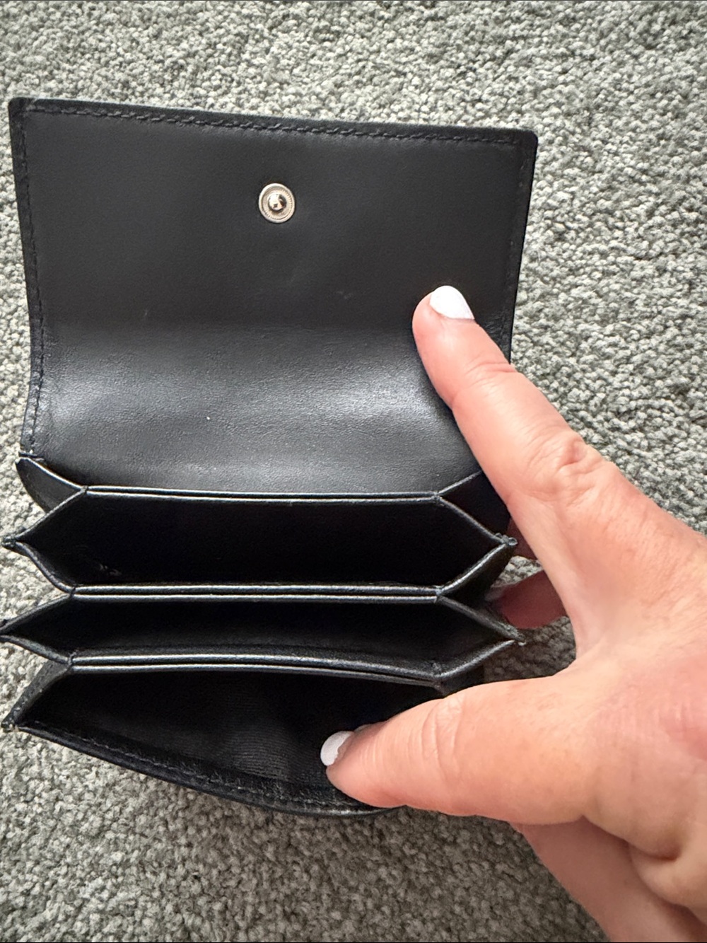 Vintage Coach Black Leather Card Case with White Contrast Stitching - Picture 5 of 6